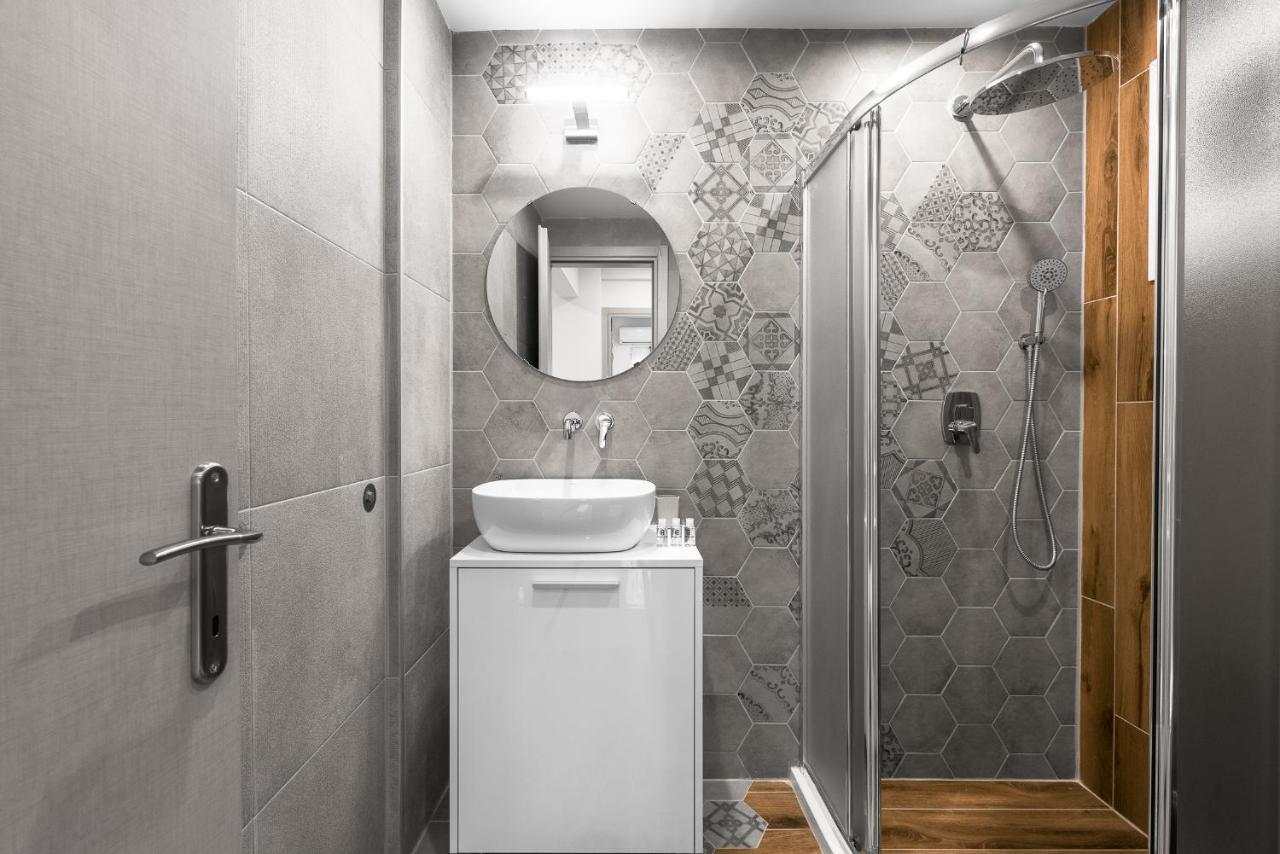Wood N White, Nilie Hospitality Mgmt Leilighet Thessaloníki Eksteriør bilde